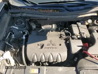 2018 Mitsubishi Outlander SE with VIN JA4AD3A32JZ048318, listed as a Copart auction lot 86997295 with 119,293 mi miles and Salvage title. Bid and sale history available at DreamBid. Image 15.