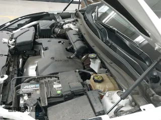 ✅ 2020 Buick Envision Essence • VIN: LRBFXCSA1LD170747 • Lot: 42737536. Wystawiony na IAAI z przebiegiem 59 050 mil. Bezpłatny archiwum sprzedaży aukcyjnych z USA i szczegółowy raport historii pojazdu na DreamBid. Zdjęcie 19.