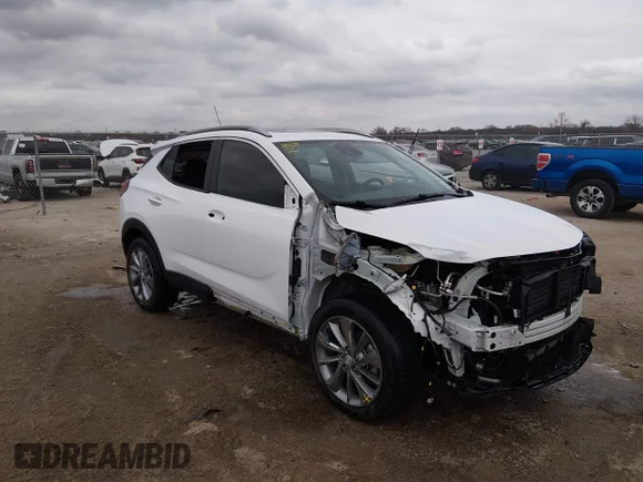✅ 2022 Buick Encore GX Select • VIN: KL4MMDSL0NB039939 • Лот: 43968167. Опубликован ранее на IAAI с пробегом 69 767 миль. Бесплатный доступ к архиву аукционных продаж из США и подробный отчёт об истории автомобиля на DreamBid. Изображение 1.