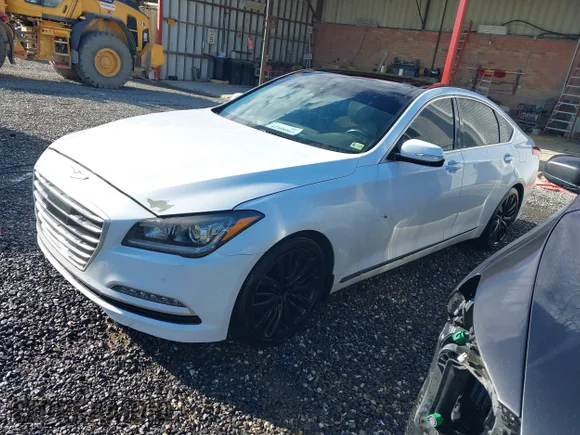 ✅ 2015 Hyundai Genesis 5.0L • VIN: KMHGN4JF1FU091836 • Lot: 42308907. Wystawiony na IAAI z przebiegiem 118 829 mil. Bezpłatny archiwum sprzedaży aukcyjnych z USA i szczegółowy raport historii pojazdu na DreamBid. Zdjęcie 2.