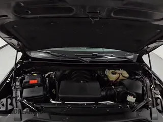 ✅ 2022 GMC Yukon XL Denali • VIN: 1GKS2JKLXNR293896 • Lot: 64750555. Wystawiony na Copart z przebiegiem 65 239 mil. Bezpłatny archiwum sprzedaży aukcyjnych z USA i szczegółowy raport historii pojazdu na DreamBid. Zdjęcie 15.