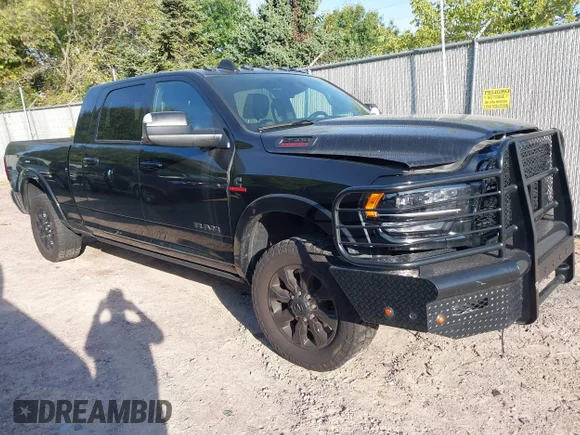 ✅ 2022 Ram 2500 Limited • VIN: 3C6UR5TL1NG214838 • Lot: 43311253. Listed on IAAI with 61,944 mi. Free auction sales archive from the USA and detailed vehicle history report at DreamBid. Image 1.