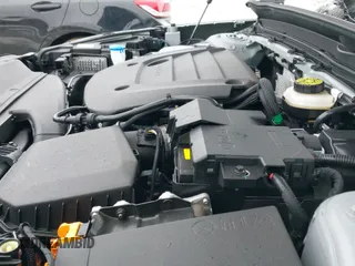 ✅ 2025 Volvo XC40 Plus Dark Theme • VIN: YV4L12UC2S2463935 • Лот: 41539031. Опубликован ранее на IAAI с пробегом 3 553 миль. Бесплатный доступ к архиву аукционных продаж из США и подробный отчёт об истории автомобиля на DreamBid. Изображение 22.