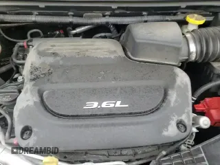 ✅ 2017 Chrysler Pacifica Touring L • VIN: 2C4RC1BG8HR524545 • Lot: 82373245. Listed on Copart with 125,089 mi. Free auction sales archive from the USA and detailed vehicle history report at DreamBid. Image 17.