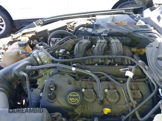 ✅ 2015 Ford Mustang V6 • VIN: 1FA6P8AM7F5322366 • Lot: 40817414. Wystawiony na IAAI z przebiegiem 92 667 mil. Bezpłatny archiwum sprzedaży aukcyjnych z USA i szczegółowy raport historii pojazdu na DreamBid. Zdjęcie 12.