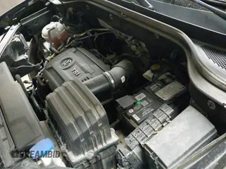 ✅ 2019 Volkswagen Atlas SE • VIN: 1V2DP2CA3KC573570 • Lot: 41582857. Listed on IAAI with 71,241 mi. Free auction sales archive from the USA and detailed vehicle history report at DreamBid. Image 22.