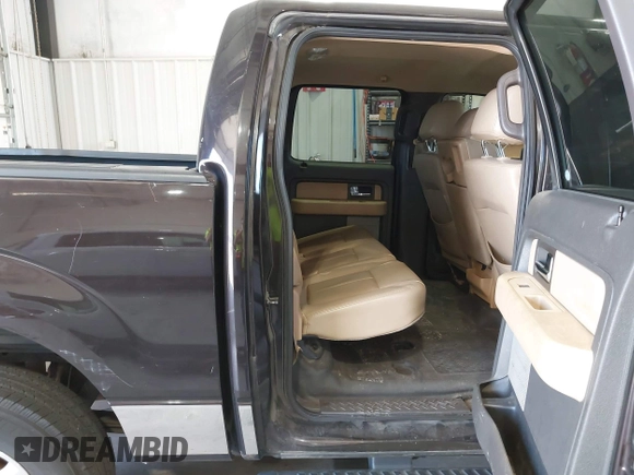 ✅ 2014 Ford F-150 XLT • VIN: 1FTFW1ET2EKD34883 • Lot: 44703650. Wystawiony na IAAI z przebiegiem 161 488 mil. Bezpłatny archiwum sprzedaży aukcyjnych z USA i szczegółowy raport historii pojazdu na DreamBid. Zdjęcie 8.