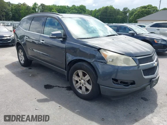 ✅ 2011 Chevrolet Traverse 1LT • VIN: 1GNKVGED5BJ293302 • Lot: 45217279. Wystawiony na IAAI z przebiegiem 294 256 mil. Bezpłatny archiwum sprzedaży aukcyjnych z USA i szczegółowy raport historii pojazdu na DreamBid. Zdjęcie 1.
