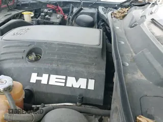 ✅ 2013 Dodge Challenger R/T Classic • VIN: 2C3CDYBT2DH712684 • Lot: 43635988. Wystawiony na IAAI z przebiegiem 118 793 mil. Bezpłatny archiwum sprzedaży aukcyjnych z USA i szczegółowy raport historii pojazdu na DreamBid. Zdjęcie 19.