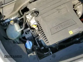 ✅ 2017 Kia Niro Touring • VIN: KNDCE3LC2H5062374 • Lot: 82135105. Listed on Copart with 98,227 mi. Free auction sales archive from the USA and detailed vehicle history report at DreamBid. Image 14.