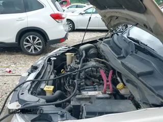 ✅ 2009 Dodge Grand Caravan SE • VIN: 2D8HN44E89R687315 • Lot: 42286929. Listed on IAAI with 215,894 mi. Free auction sales archive from the USA and detailed vehicle history report at DreamBid. Image 19.