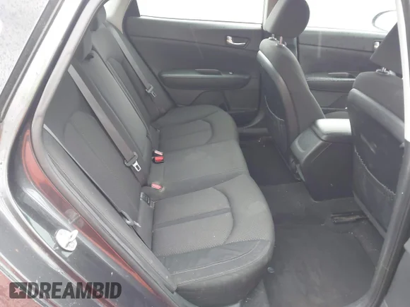 ✅ 2018 Kia Optima LX • VIN: KNAGT4L33J5216994 • Лот: 44632424. Опубликован ранее на IAAI с пробегом 159 082 миль. Бесплатный доступ к архиву аукционных продаж из США и подробный отчёт об истории автомобиля на DreamBid. Изображение 8.