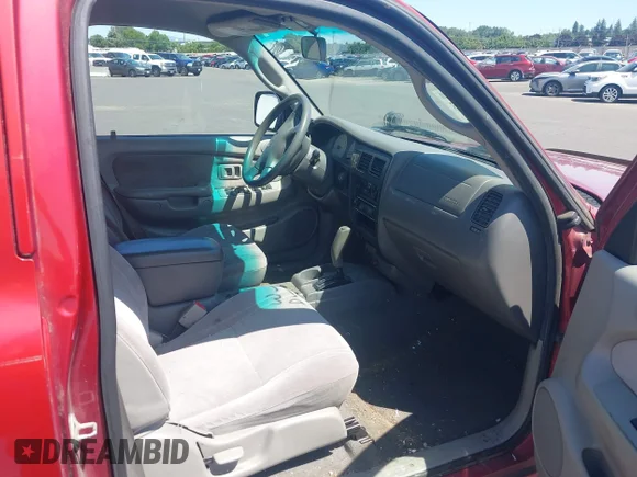 ✅ 2002 Toyota Tacoma PreRunner • VIN: 5TEGM92N92Z109205 • Lot: 42510213. Wystawiony na IAAI z przebiegiem 179 887 mil. Bezpłatny archiwum sprzedaży aukcyjnych z USA i szczegółowy raport historii pojazdu na DreamBid. Zdjęcie 5.
