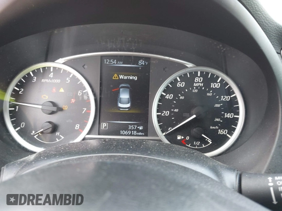 ✅ 2017 Nissan Sentra SR Turbo • VIN: 3N1CB7AP8HY346958 • Lot: 42628755. Wystawiony na IAAI z przebiegiem 106 918 mil. Bezpłatny archiwum sprzedaży aukcyjnych z USA i szczegółowy raport historii pojazdu na DreamBid. Zdjęcie 7.