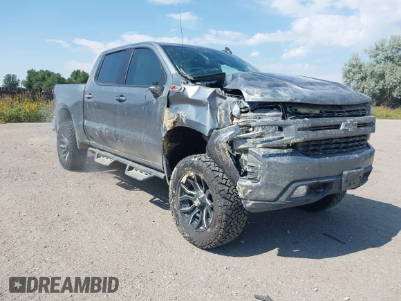 ✅ 2022 Chevrolet Silverado 1500 RST • VIN: 3GCUYEED9NG156110 • Лот: 43110998. Опубліковано раніше на IAAI з пробігом 53 547 миль. Безкоштовний доступ до архіву аукціонних продажів зі США та докладний звіт про історію автомобіля на DreamBid. Зображення 1.