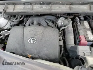 ✅ 2021 Toyota Highlander XLE • VIN: 5TDGZRBH6MS103941 • Lot: 80142035. Listed on Copart with 35,080 mi. Free auction sales archive from the USA and detailed vehicle history report at DreamBid. Image 14.