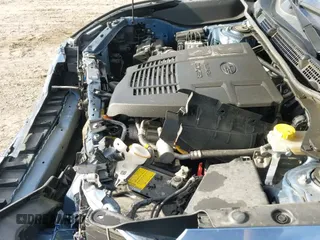 ✅ 2022 Subaru Forester Touring • VIN: JF2SKARCXNH504720 • Lot: 43389059. Wystawiony na IAAI z przebiegiem 19 729 mil. Bezpłatny archiwum sprzedaży aukcyjnych z USA i szczegółowy raport historii pojazdu na DreamBid. Zdjęcie 19.