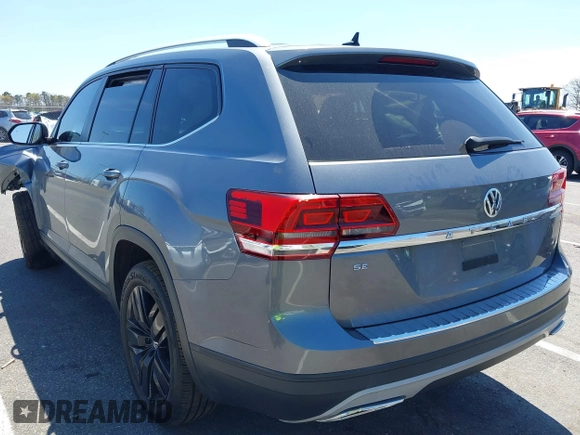 ✅ 2019 Volkswagen Atlas SE • VIN: 1V2WP2CA1KC588111 • Lot: 39934697. Wystawiony na IAAI z przebiegiem 47 184 mil. Bezpłatny archiwum sprzedaży aukcyjnych z USA i szczegółowy raport historii pojazdu na DreamBid. Zdjęcie 3.