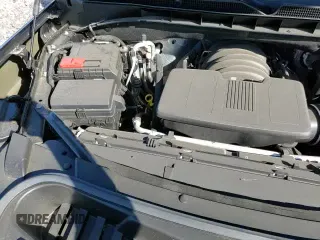 ✅ 2024 GMC Yukon XL Denali • VIN: 1GKS2JKL0RR149005 • Lot: 86989735. Listed on Copart with 2,364 mi. Free auction sales archive from the USA and detailed vehicle history report at DreamBid. Image 14.