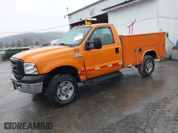✅ 2007 Ford F-250 XL • VIN: 1FDNF21557EA12597 • Лот: 41454655. Опубликован ранее на IAAI с пробегом 51 917 миль. Бесплатный доступ к архиву аукционных продаж из США и подробный отчёт об истории автомобиля на DreamBid. Изображение 2.