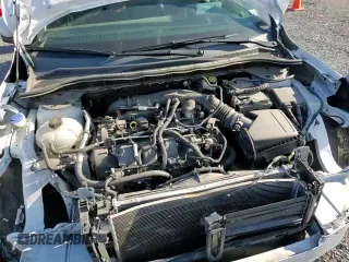 ✅ 2020 Ford Escape Titanium • VIN: 1FMCU9J99LUA01871 • Lot: 87378975. Wystawiony na Copart z przebiegiem 67 489 mil. Bezpłatny archiwum sprzedaży aukcyjnych z USA i szczegółowy raport historii pojazdu na DreamBid. Zdjęcie 17.