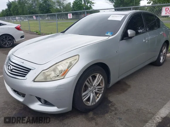 ✅ 2015 Infiniti Q40 • VIN: JN1CV6AR7FM521395 • Lot: 42794274. Wystawiony na IAAI z przebiegiem 149 777 mil. Bezpłatny archiwum sprzedaży aukcyjnych z USA i szczegółowy raport historii pojazdu na DreamBid. Zdjęcie 2.