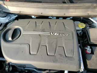 ✅ 2018 Jeep Cherokee Latitude Plus • VIN: 1C4PJMLX7JD517835 • Лот: 81015935. Опубликован ранее на Copart с пробегом 49 542 миль. Бесплатный доступ к архиву аукционных продаж из США и подробный отчёт об истории автомобиля на DreamBid. Изображение 16.