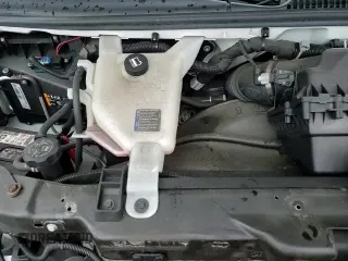 ✅ 2023 GMC Savana Cargo • VIN: 1GTW7AFP0P1106713 • Лот: 62546435. Опубликован ранее на Copart с пробегом 25 472 миль. Бесплатный доступ к архиву аукционных продаж из США и подробный отчёт об истории автомобиля на DreamBid. Изображение 13.