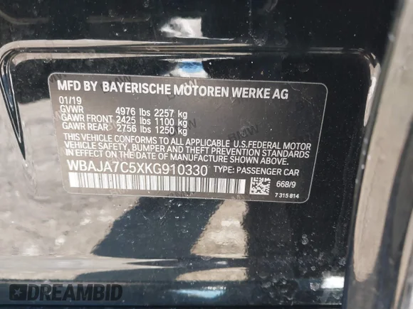 ✅ 2019 BMW 5 Series 530i xDrive • VIN: WBAJA7C5XKG910330 • Lot: 44234242. Wystawiony na IAAI z przebiegiem 58 774 mil. Bezpłatny archiwum sprzedaży aukcyjnych z USA i szczegółowy raport historii pojazdu na DreamBid. Zdjęcie 9.