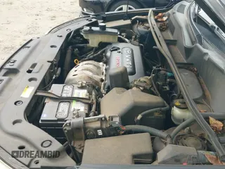 ✅ 2006 Toyota RAV4 • VIN: JTMBD33V566002838 • Lot: 42921287. Listed on IAAI with 209,858 mi. Free auction sales archive from the USA and detailed vehicle history report at DreamBid. Image 19.