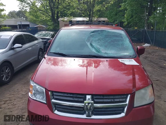 ✅ 2010 Dodge Grand Caravan SXT • VIN: 2D4RN5DX6AR133126 • Lot: 44967408. Wystawiony na IAAI z przebiegiem 193 178 mil. Bezpłatny archiwum sprzedaży aukcyjnych z USA i szczegółowy raport historii pojazdu na DreamBid. Zdjęcie 6.