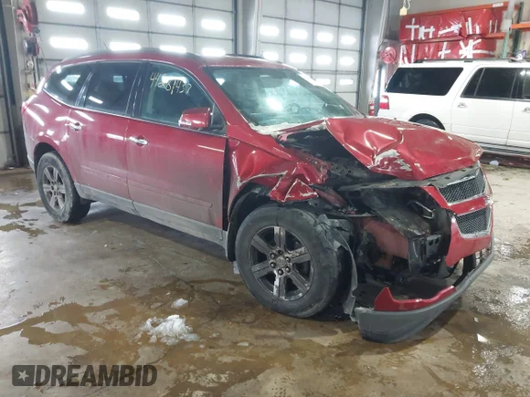 ✅ 2012 Chevrolet Traverse 2LT • VIN: 1GNKVJED3CJ331964 • Lot: 44281437. Wystawiony na IAAI z przebiegiem 267 000 mil. Bezpłatny archiwum sprzedaży aukcyjnych z USA i szczegółowy raport historii pojazdu na DreamBid. Zdjęcie 1.