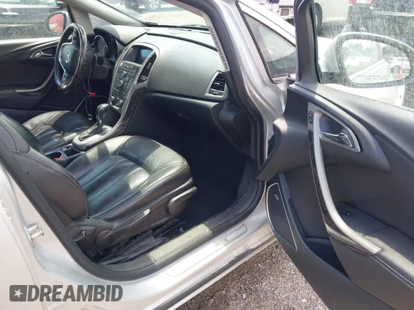 ✅ 2015 Buick Verano Group • VIN: 1G4PS5SK6F4168873 • Lot: 45333208. Wystawiony na IAAI z przebiegiem 114 562 mil. Bezpłatny archiwum sprzedaży aukcyjnych z USA i szczegółowy raport historii pojazdu na DreamBid. Zdjęcie 5.