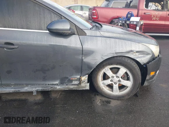 ✅ 2013 Chevrolet Cruze 1LT • VIN: 1G1PC5SB8D7168072 • Lot: 44064301. Listed on IAAI with 155,209 mi. Free auction sales archive from the USA and detailed vehicle history report at DreamBid. Image 6.