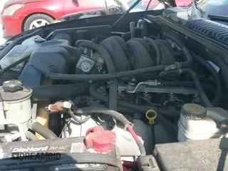 ✅ 2007 Mercury Mountaineer Premier • VIN: 4M2EU38867UJ01143 • Lot: 42154758. Wystawiony na IAAI z przebiegiem 163 357 mil. Bezpłatny archiwum sprzedaży aukcyjnych z USA i szczegółowy raport historii pojazdu na DreamBid. Zdjęcie 16.