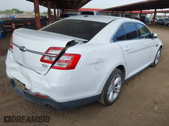 ✅ 2015 Ford Taurus SEL • VIN: 1FAHP2E90FG190115 • Лот: 43239728. Опубликован ранее на IAAI с пробегом 113 795 миль. Бесплатный доступ к архиву аукционных продаж из США и подробный отчёт об истории автомобиля на DreamBid. Изображение 4.