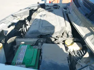 ✅ 2016 Jeep Cherokee Altitude • VIN: 1C4PJLCB6GW347415 • Lot: 42526989. Listed on IAAI with 143,001 mi. Free auction sales archive from the USA and detailed vehicle history report at DreamBid. Image 22.