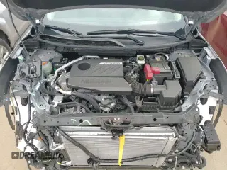 ✅ 2025 Nissan Rogue Platinum • VIN: JN8BT3DC6SW380276 • Lot: 71465695. Wystawiony na Copart z przebiegiem 4 232 mil. Bezpłatny archiwum sprzedaży aukcyjnych z USA i szczegółowy raport historii pojazdu na DreamBid. Zdjęcie 14.