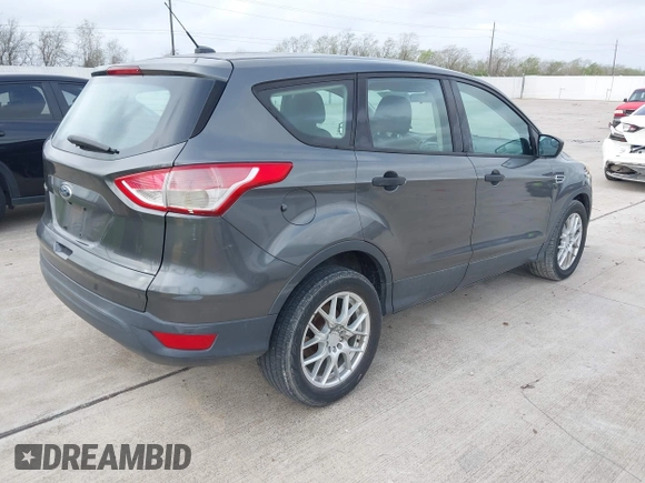 ✅ 2015 Ford Escape S • VIN: 1FMCU0F70FUB35563 • Лот: 44556009. Опубликован ранее на IAAI с пробегом 140 218 миль. Бесплатный доступ к архиву аукционных продаж из США и подробный отчёт об истории автомобиля на DreamBid. Изображение 4.