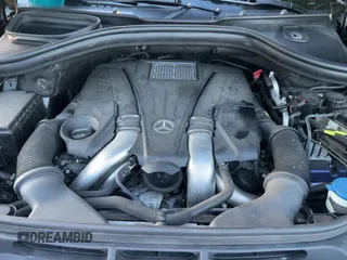 ✅ 2016 Mercedes-Benz GL 550 • VIN: 4JGDF7DE6GA655052 • Lot: 81160915. Wystawiony na Copart z przebiegiem 107 644 mil. Bezpłatny archiwum sprzedaży aukcyjnych z USA i szczegółowy raport historii pojazdu na DreamBid. Zdjęcie 11.