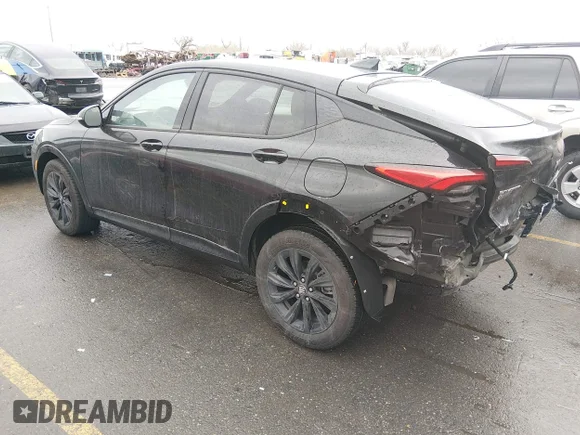 ✅ 2024 Buick Envista Sport Touring • VIN: KL47LBE25RB183774 • Lot: 44362840. Wystawiony na IAAI z przebiegiem 9 973 mil. Bezpłatny archiwum sprzedaży aukcyjnych z USA i szczegółowy raport historii pojazdu na DreamBid. Zdjęcie 3.
