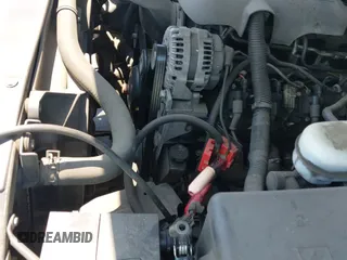 ✅ 2006 GMC Sierra 1500 SLE1 • VIN: 2GTEC13T761142433 • Lot: 42803735. Listed on IAAI with 205,142 mi. Free auction sales archive from the USA and detailed vehicle history report at DreamBid. Image 13.