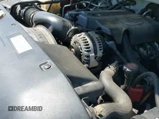 ✅ 2001 Chevrolet Silverado 2500HD LT3 • VIN: 1GCHK23G21F124089 • Lot: 42844708. Wystawiony na IAAI z przebiegiem 216 232 mil. Bezpłatny archiwum sprzedaży aukcyjnych z USA i szczegółowy raport historii pojazdu na DreamBid. Zdjęcie 12.