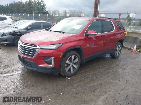 ✅ 2023 Chevrolet Traverse LT • VIN: 1GNEVHKW3PJ320562 • Лот: 43986014. Опубликован ранее на IAAI с пробегом 17 759 миль. Бесплатный доступ к архиву аукционных продаж из США и подробный отчёт об истории автомобиля на DreamBid. Изображение 2.