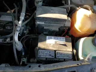 ✅ 2006 Saturn VUE • VIN: 5GZCZ33D66S887599 • Lot: 85085784. Wystawiony na Copart z przebiegiem 214 433 mil. Bezpłatny archiwum sprzedaży aukcyjnych z USA i szczegółowy raport historii pojazdu na DreamBid. Zdjęcie 15.