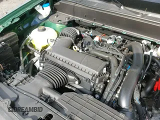 ✅ 2025 Ford Maverick XLT • VIN: 3FTTW8JA4SRA96574 • Lot: 43618168. Listed on IAAI with 3,172 mi. Free auction sales archive from the USA and detailed vehicle history report at DreamBid. Image 19.