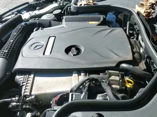 ✅ 2018 Mercedes-Benz E 300 • VIN: WDDZF4KB5JA341262 • Lot: 43575534. Wystawiony na IAAI z przebiegiem 32 316 mil. Bezpłatny archiwum sprzedaży aukcyjnych z USA i szczegółowy raport historii pojazdu na DreamBid. Zdjęcie 19.