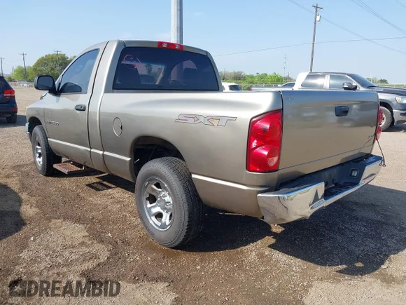 ✅ 2007 Dodge 1500 ST • VIN: 1D7HA16K67J619212 • Lot: 44484450. Wystawiony na IAAI z przebiegiem Nie podano. Bezpłatny archiwum sprzedaży aukcyjnych z USA i szczegółowy raport historii pojazdu na DreamBid. Zdjęcie 3.