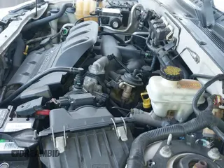 ✅ 2005 Mazda Tribute S • VIN: 4F2YZ06115KM16384 • Lot: 43367292. Wystawiony na IAAI z przebiegiem 179 594 mil. Bezpłatny archiwum sprzedaży aukcyjnych z USA i szczegółowy raport historii pojazdu na DreamBid. Zdjęcie 12.