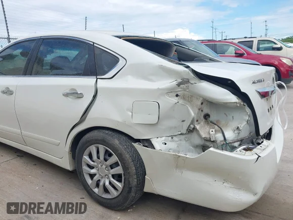 ✅ 2015 Nissan Altima 2.5 • VIN: 1N4AL3AP9FN910322 • Lot: 44838541. Wystawiony na IAAI z przebiegiem 149 039 mil. Bezpłatny archiwum sprzedaży aukcyjnych z USA i szczegółowy raport historii pojazdu na DreamBid. Zdjęcie 6.